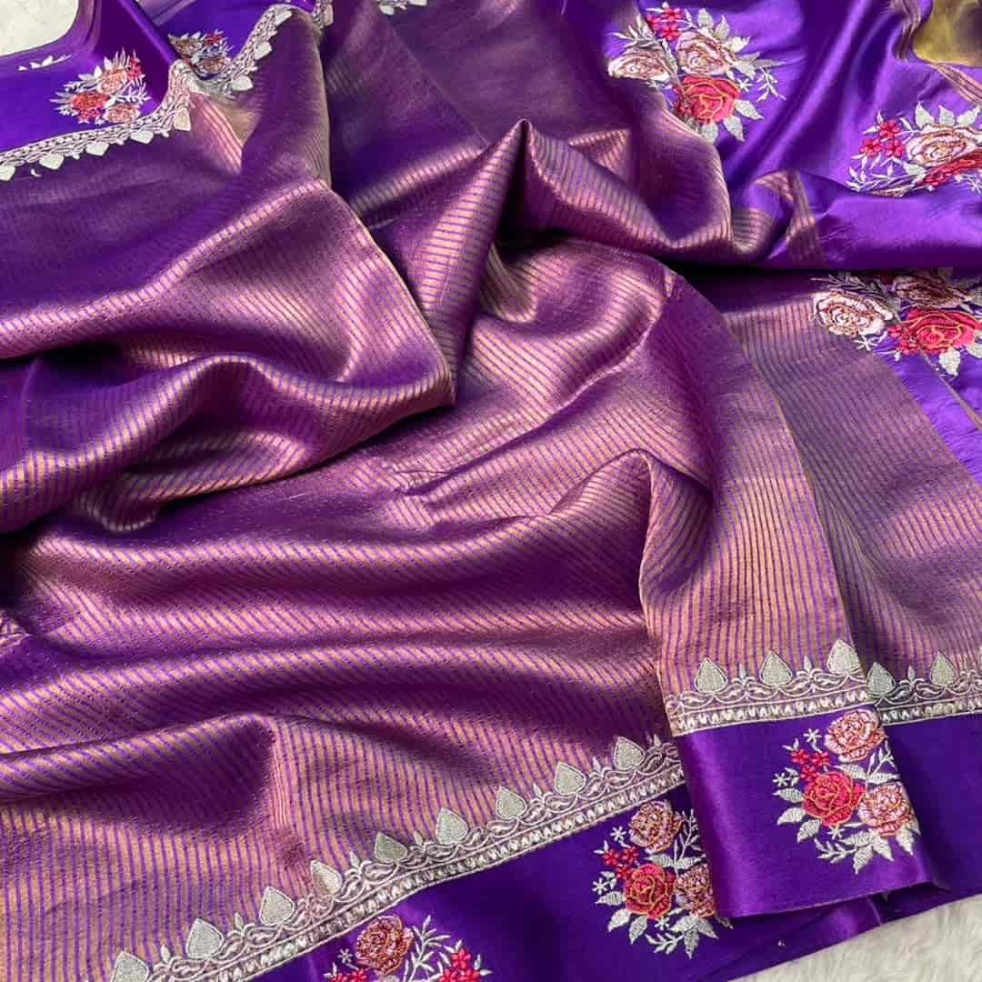 Exclusive tissue silk with satin Katan border