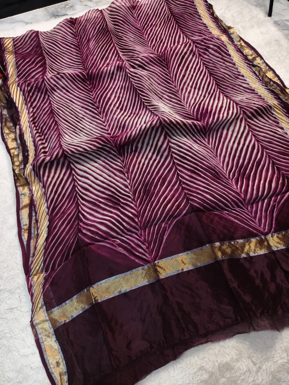 exclusive pure organza Arshi  crush dye Banarasi saree